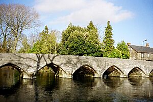 Fordingbridge, the bridge over the River Avon - geograph.org.uk - 11874