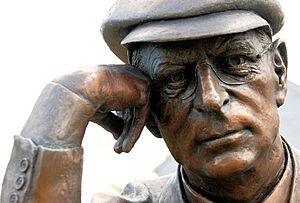 close-up of the statue of Harry Ferguson