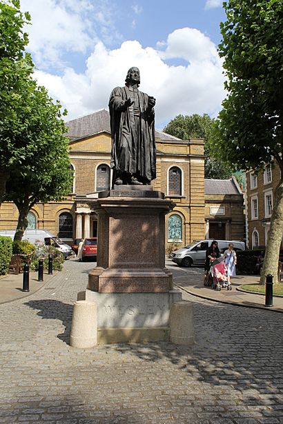 John Wesley statue, Wesley's chapel (4).JPG