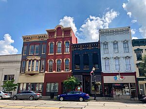 Main Street, Madison, IN (48517098006)