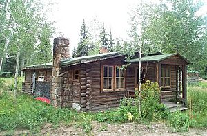 Murie Ranch, Estes Cabin