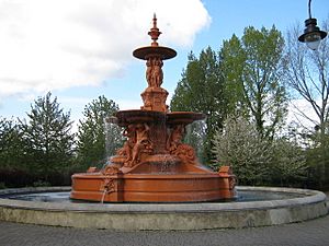 Ornate Fountain in Victoria Park - geograph.org.uk - 1279097