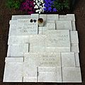 Sylke Tempel, Friedhof Heerstraße - Mutter Erde fec 