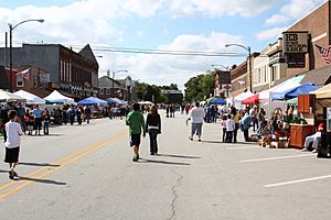 Main Street during the Turning of the Leaves Festival