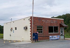 United States Post Office - Glen Daniel, West Virginia - panoramio.jpg