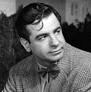 Walter Matthau - 1952 (cropped)