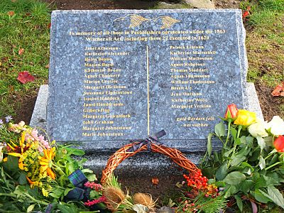 Witch hunt commemorative plaque, Tweed Green Peebles (2) (geograph 7321146)