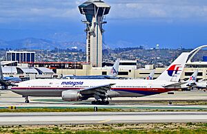 9M-MRE Malaysia Airlines Boeing 777-2H6-ER (cn 28412-115) (6935014952)