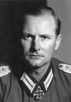 Bundesarchiv Bild 146-1985-015-03, Gerhard Engel