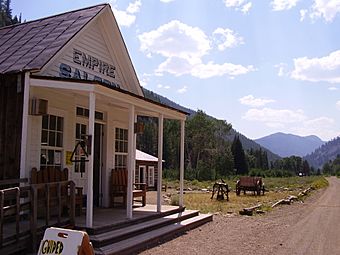 Empire Saloon, Custer.jpg