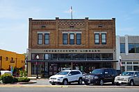 Henderson July 2017 01 (Rusk County Library)