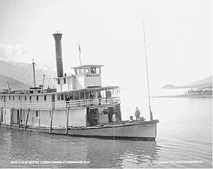 Lytton sternwheeler at Arrowhead BC