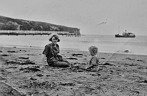 Murrays Bay Beach, 1922