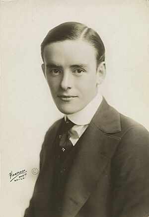 Robert Harron - Hartsook, ca. 1918.jpg