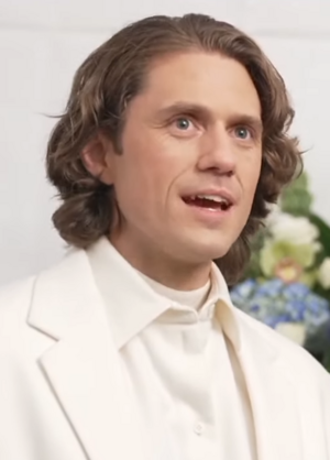 Aaron Tveit Tony Awards First Impressions Cam (cropped).png