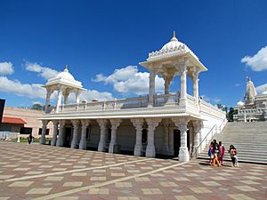 BAPS Swaminarayan Hindu Temple 1
