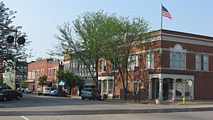 Chestnut and St. Louis in Seymour