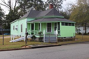 Dewey City Historic District, 403 McKinley St., Thomasville