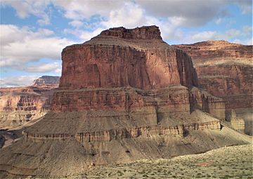 Explorers Monument, Grand Canyon 2010.jpg