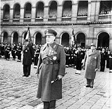 Field Marshal Papagos at the Invalides courtyard after being decorated