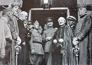 Francisco Franco, Gonzalo Queipo de Llano y el cardenal Eustaquio Ilundáin y Esteban