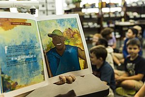 Matthew C. Perry Elementary partakes in Read Across the Globe 151019-M-EP064-097