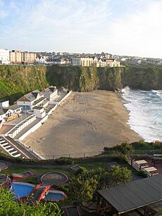 Newquay-cliffs-5