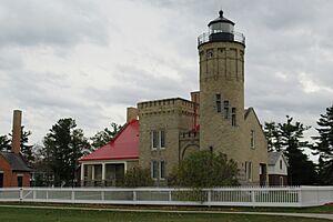 Old Mackinac Point Light (November 2022).jpg