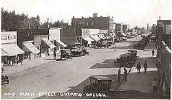 Main Street (now Oregon Street) looking south, early 1920s