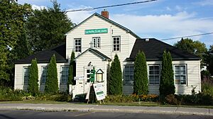 Petite école jaune 3