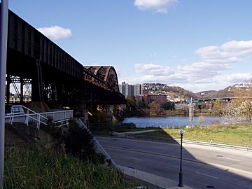 Pittsburgh Fort Wayne Railroad Bridge