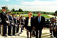 President Tarja Halonen and Deputy Secretary of Defense Paul Wolfowitz in 2002