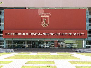 Rectoria, Universidad Autónoma Benito Juárez de Oaxaca