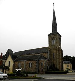 Saint-Poix (53) Église 01
