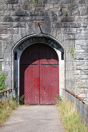 Scraesdon Fort - front entrance.jpg