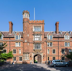 Selwyn College Gatehouse Tower, Cambridge, UK - Diliff