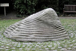 Southwark Cathedral, London (4237404776)