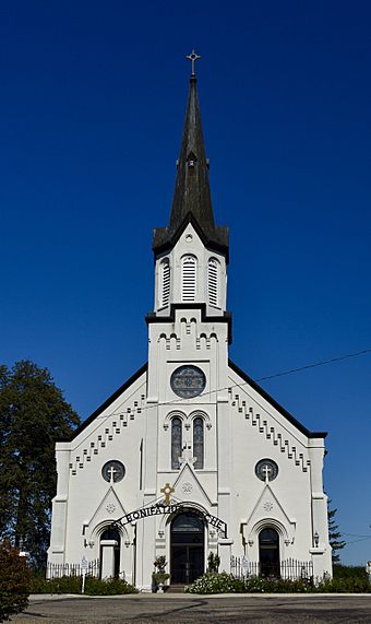 St. Boniface Catholic Church (Westphalia,Iowa).jpg