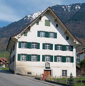 Steinerhaus-Schänis1