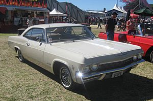 1965 Chevrolet Impala Super Sport Coupe (1)