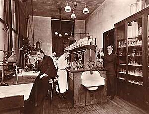 Bellevue Hospital toxicology laboratory.jpg