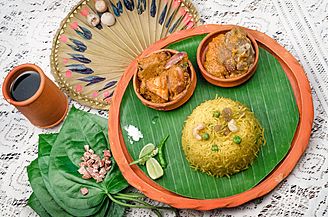 Bengali Peas Pulao with Mutton Masala - Traditional Bengali Style