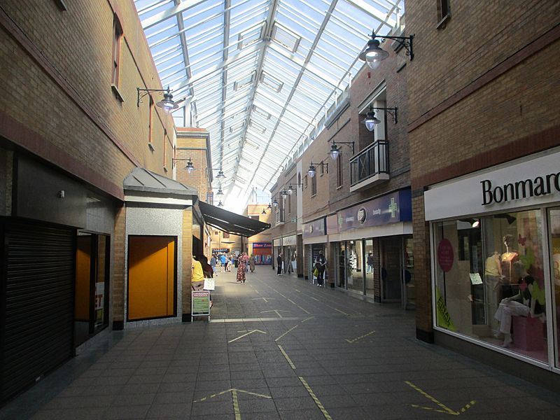 Image Carlton Lanes shopping centre, Castleford, West Yorkshire (24th