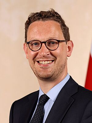 Darren Jones Official Cabinet Portrait, July 2024 (cropped) 2.jpg