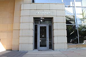 Downtown Des Moines Skywalk Entrance