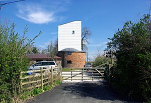 Harebeating Mill - geograph.org.uk - 393433