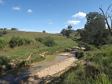 Knapp Creek at Knapp Creek, Queensland.jpg