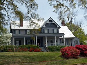 Lansing T. Smith House April 2014 1