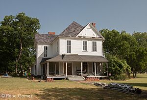 McKellerHouse Forney (1 of 1)