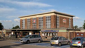 Oakwood tube station - geograph.org.uk - 909451